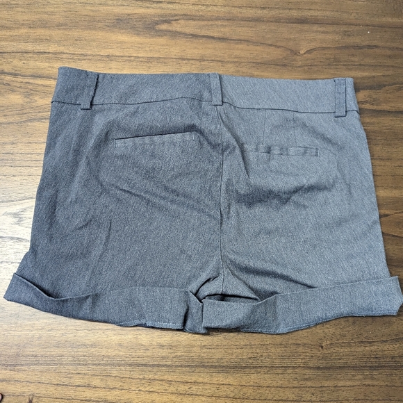 Torrid stretch short - Picture 3 of 4